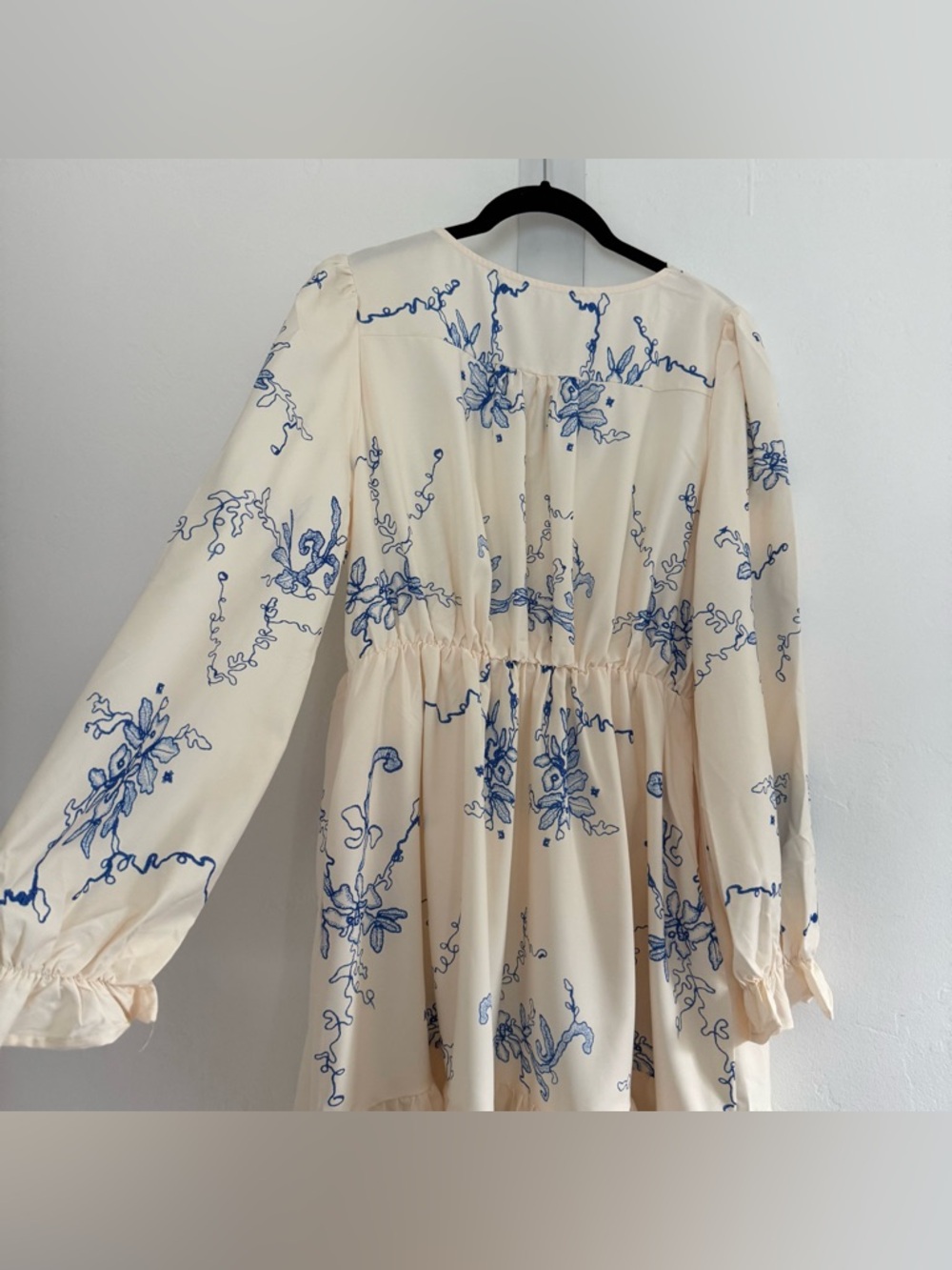 NWT Cupshe Boho Orchids Ruffled Mini Dress Long Sleeve Floral Cream Blue - Picture 10 of 14